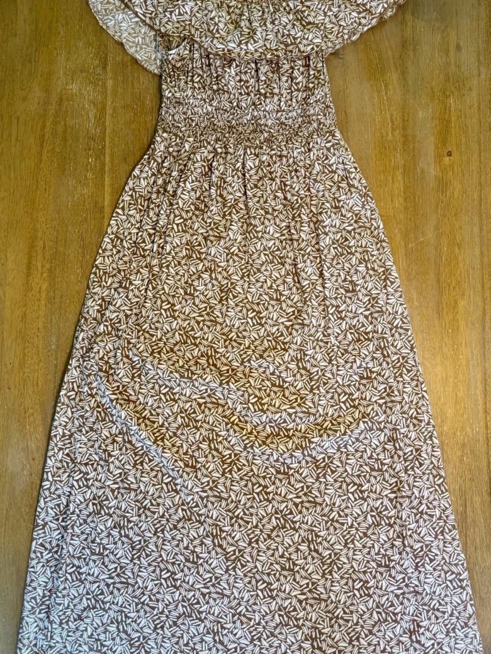 Old Navy Brown and Cream Leaf-Print Maxi Skirt